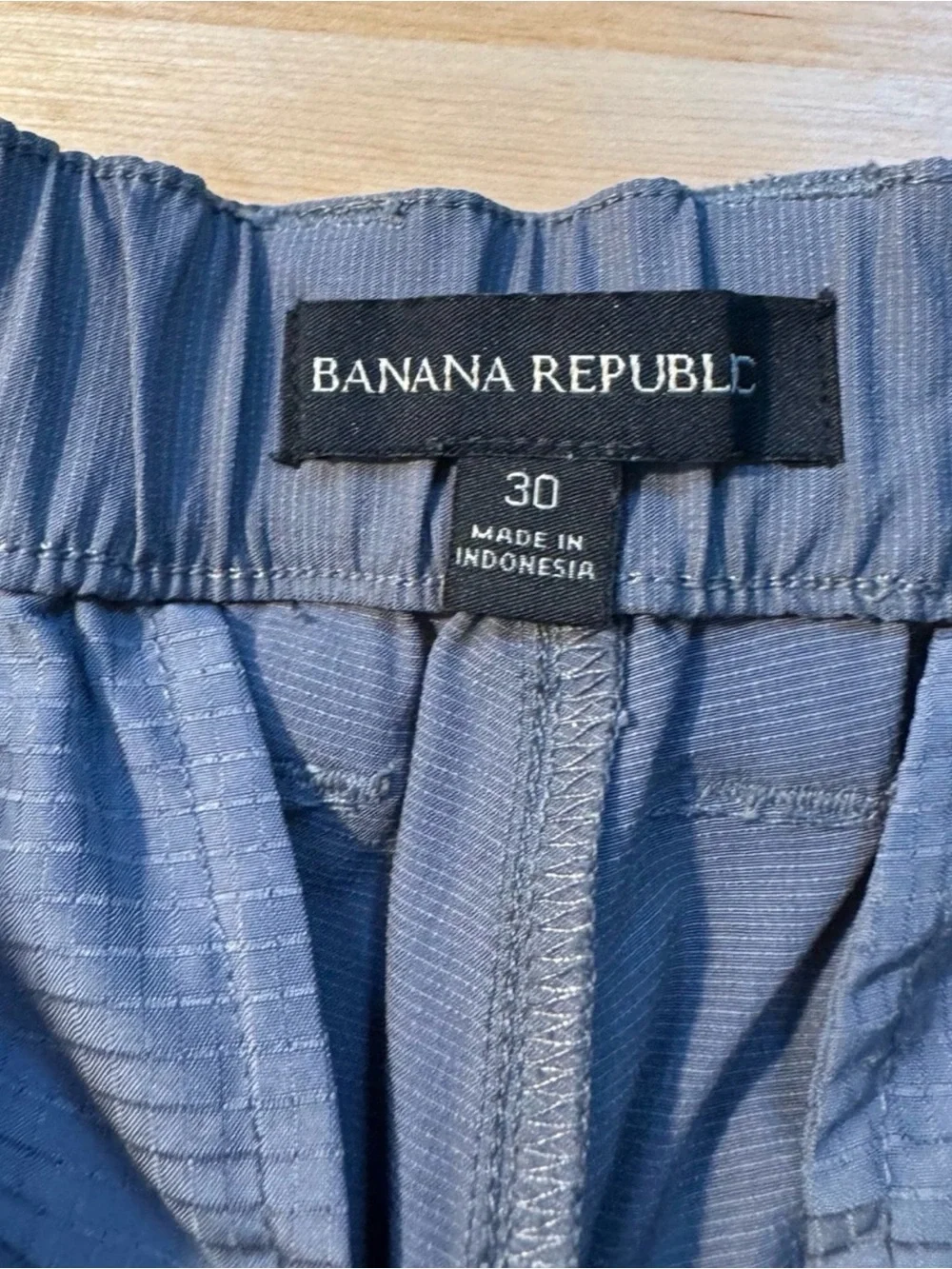 Banana Republic Gray/ Blue Performance Chino Shorts Men’s Size Size Stretch
